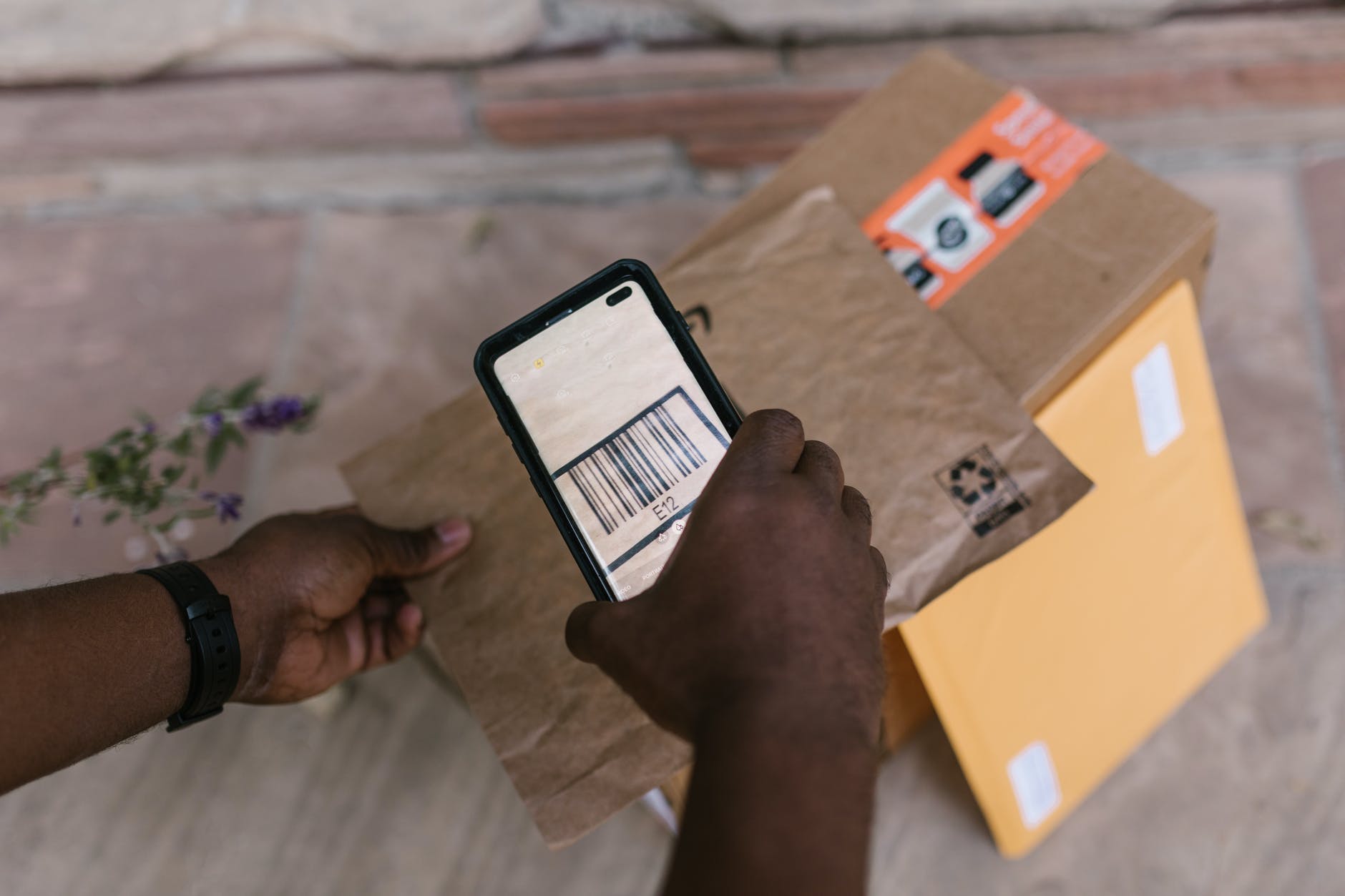 What is the best parcel tracking tool for consumers?
